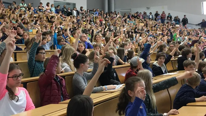 Students in the lecture hall
